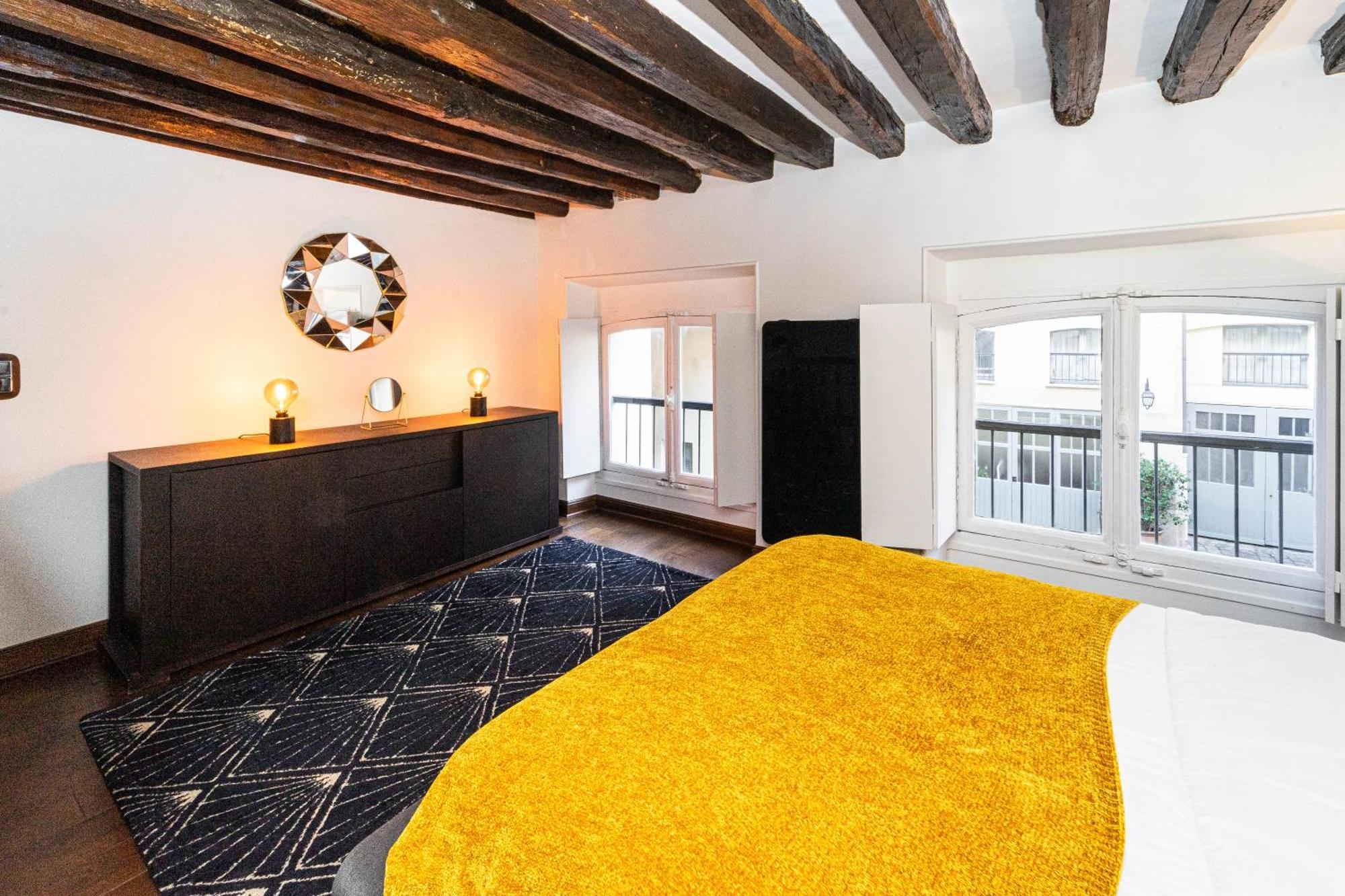 Pick A Flat'S Apartement In Place Des Vosges - Rue Saint-Gilles Paris Exterior photo